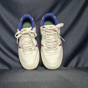 Nike Women's Gamma Force Sail Red Fir